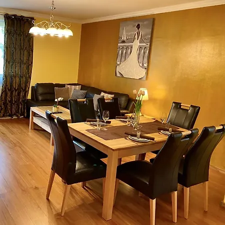 Ani Apartment *